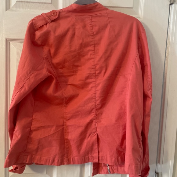 Salmon Jacket - Picture 3 of 4
